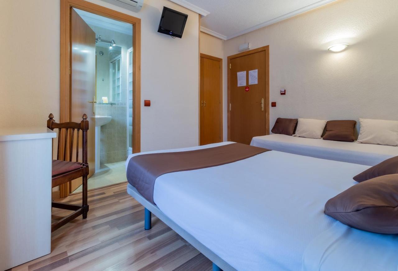 Hostal Rural El Cano By Vivere Stays Alpedrete Exterior photo